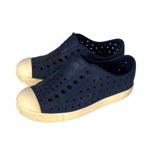 Native Kid’s Shoes Sandals Water shoes Navy Blue Shell White Size C11